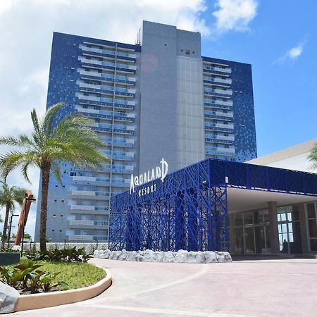 Aqualand Park & Resort Oficial Салінополіс Екстер'єр фото