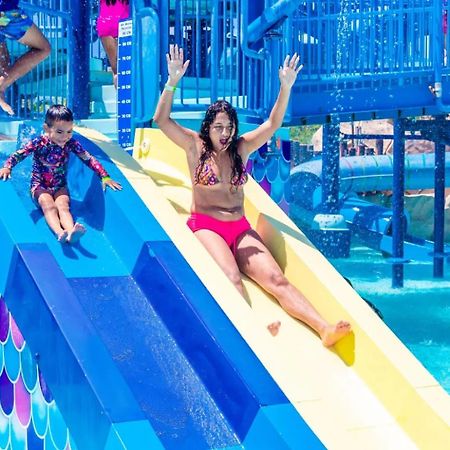 Aqualand Park & Resort Oficial Салінополіс Екстер'єр фото